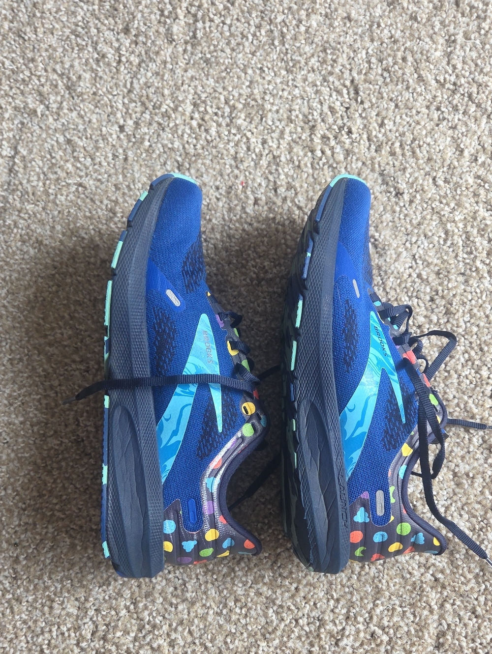 Brooks Blue and Black Women's Athletic Running Shoes with Teal Accents